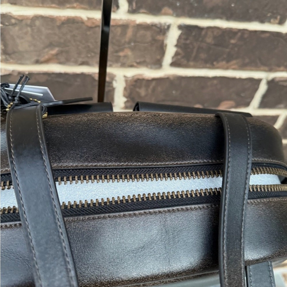 Coach twin turnlock loved leather NWT - Picture 8 of 10